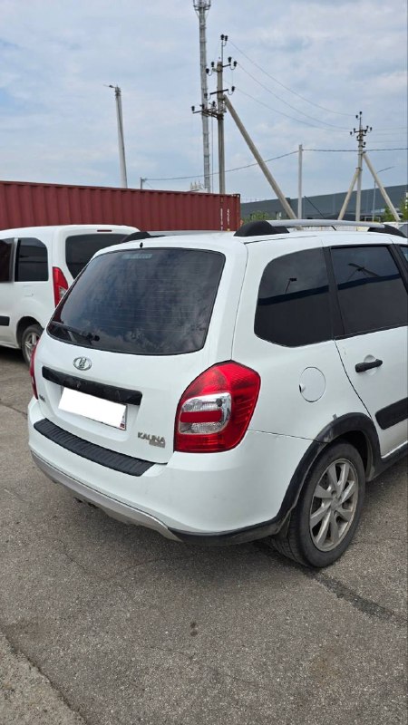 Lada Kalina универсал после тонировки задней полусферы